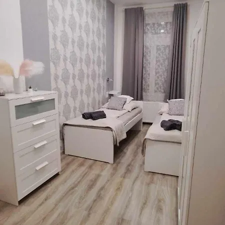 Pompar Belvarosi *