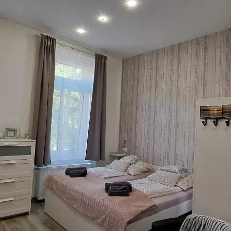 Apartment Pompar Belvarosi *